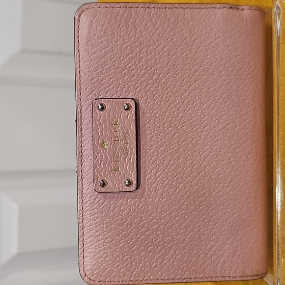 Kate Spade Grove Street Tellie Small Pink Wallet WLRU2822 EUC - Picture 7 of 15